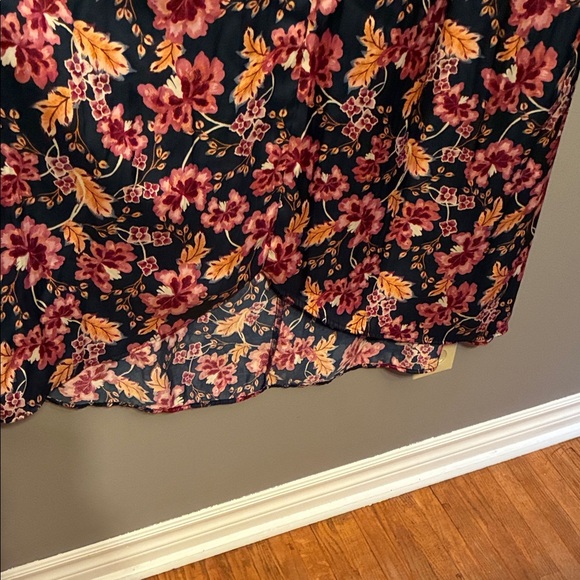 Old Navy Floral XXL Tall Maxi Dress - Black and Orange and Pink - Picture 7 of 16